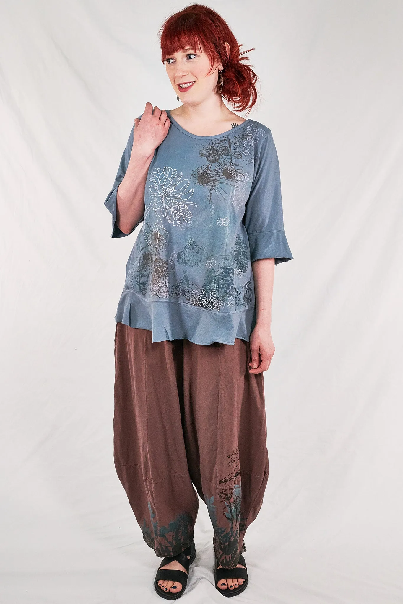 1562 Flounce Tee Sky-P