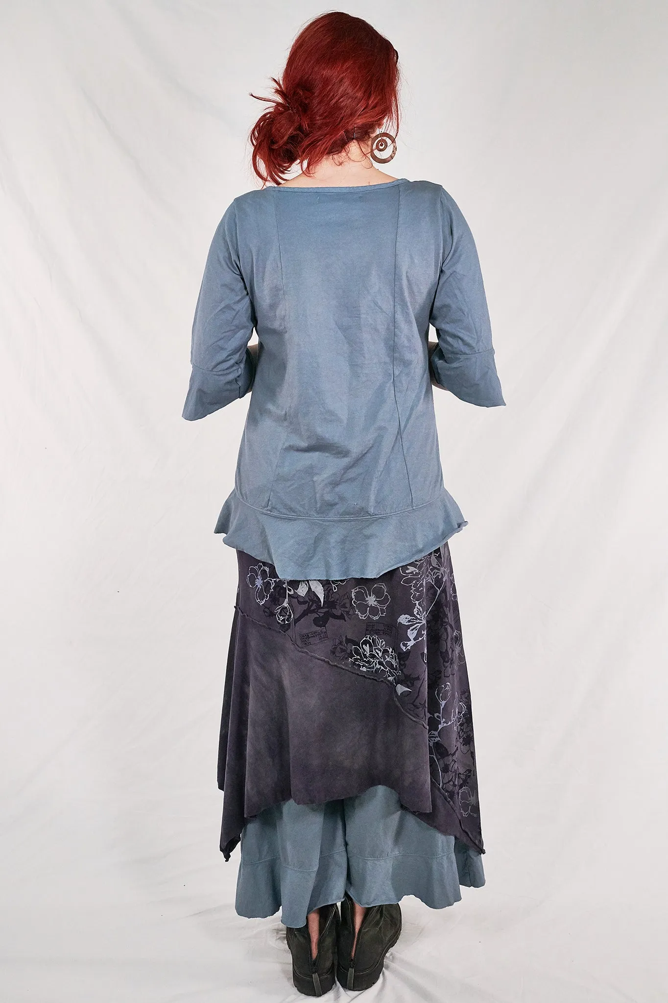 1562 Flounce Tee Sky-P