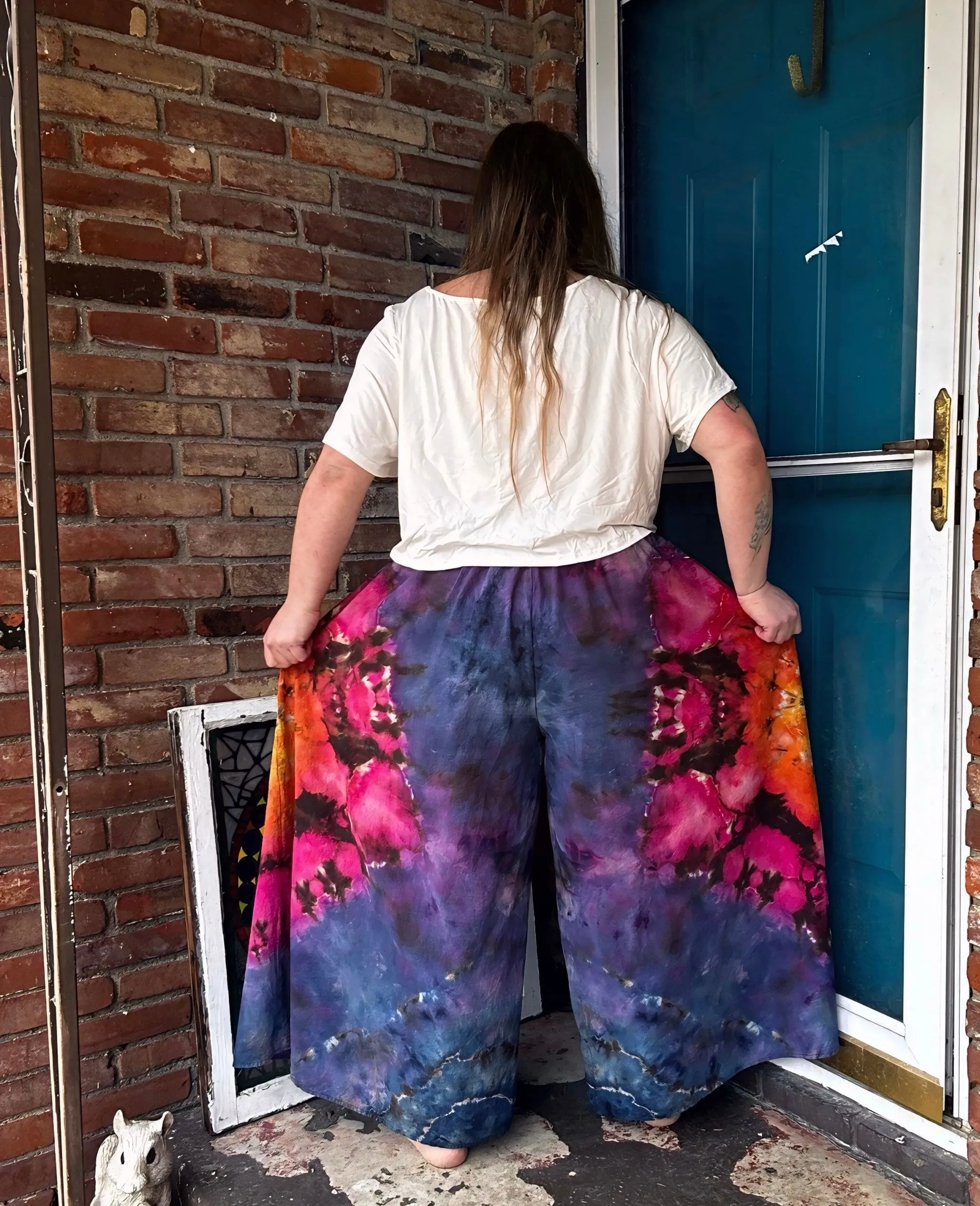 1XL Sunset Mandala Flowy Pants with pockets