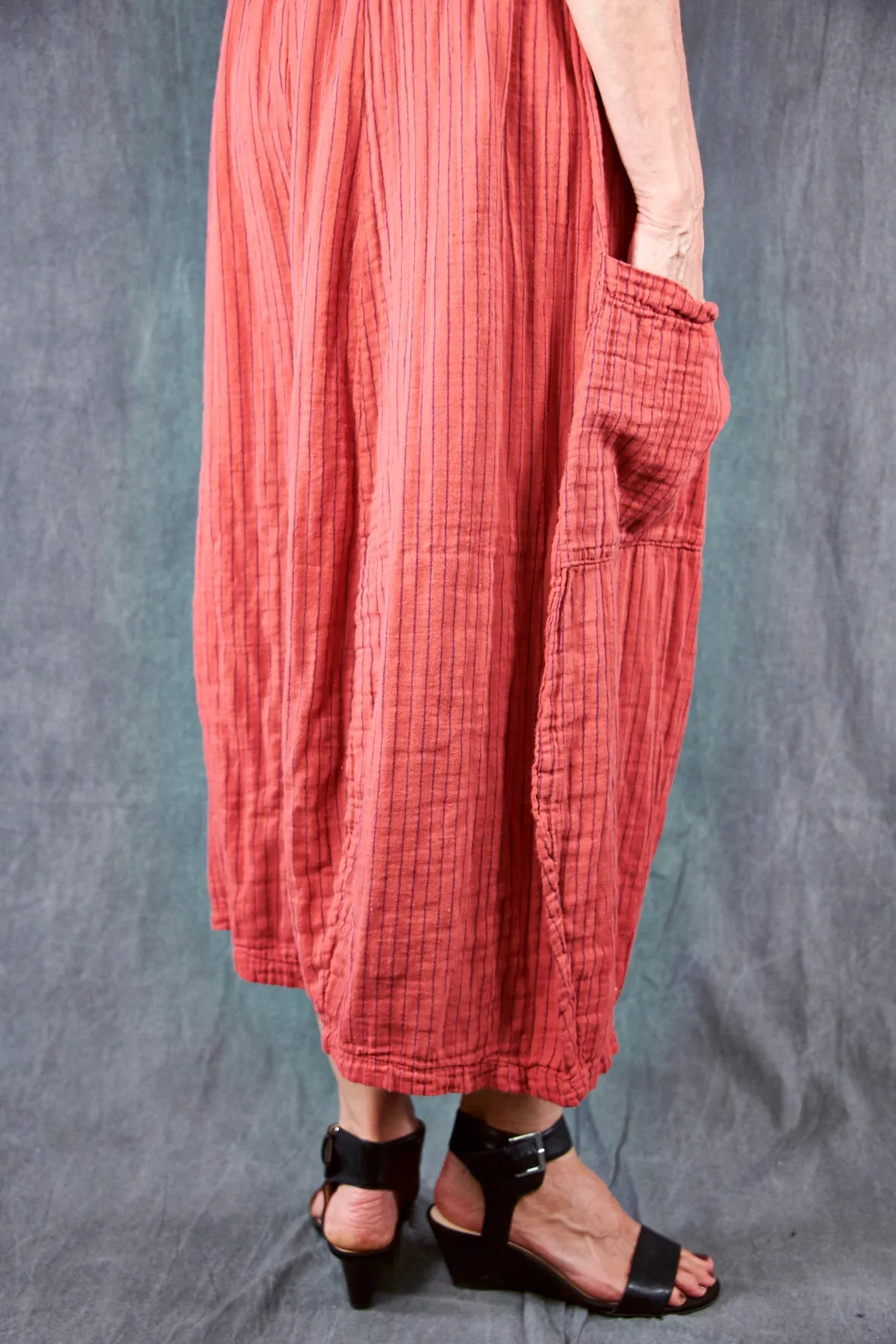 3258 Favorite Crop Mojo Striped Coral
