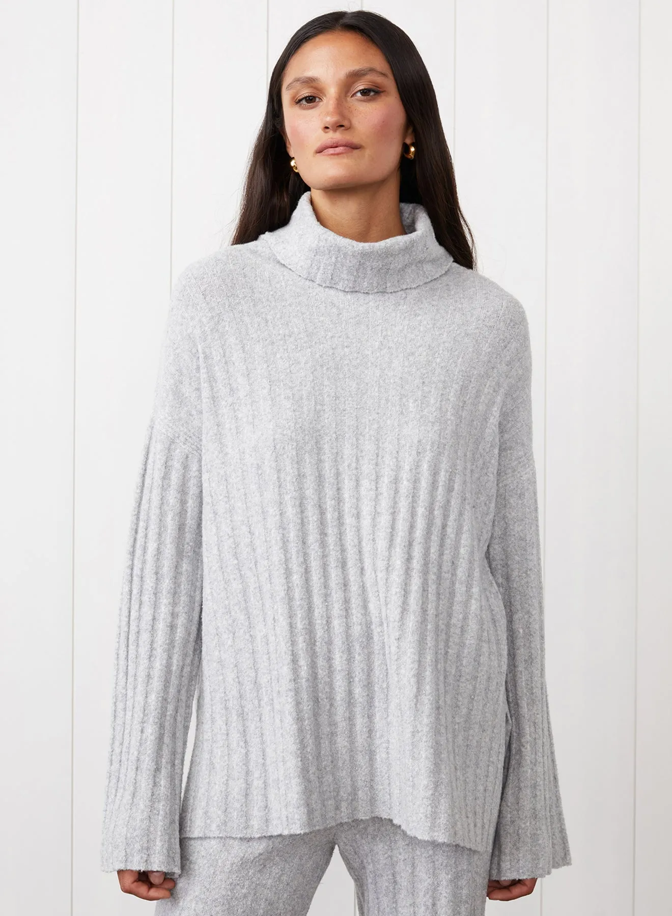 6x6 Sweater Rib Turtleneck Tunic