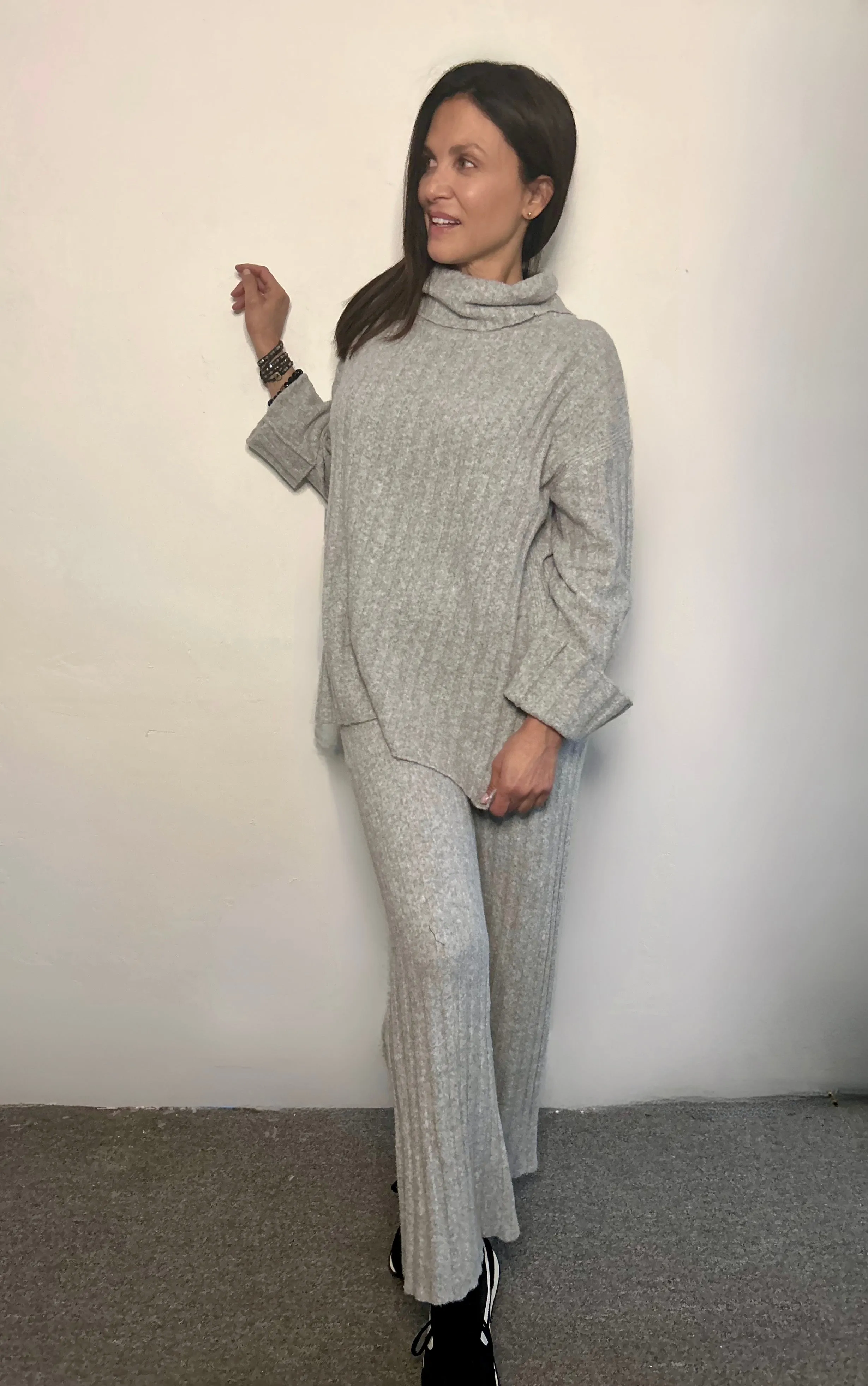 6x6 Sweater Rib Turtleneck Tunic