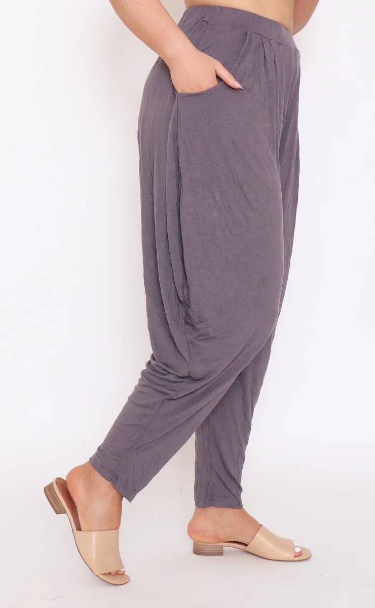 7774 Harem pants