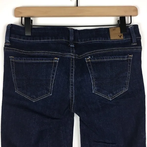 AMERICAN EAGLE Jean Shorts Cut Off Bermuda Long Stretch Denim Dark Wash Size 4