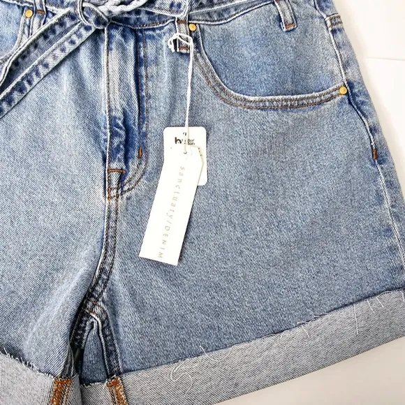 Anthropologie Sanctuary The Ace Women's Low Slung High Rise Denim Shorts Size 28