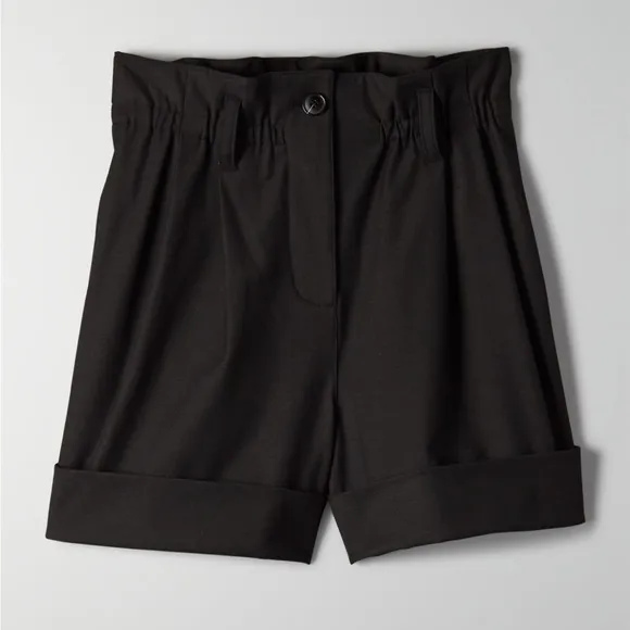 Aritzia Sunday Best Aki Paperbag Waist Shorts‎ Black 2