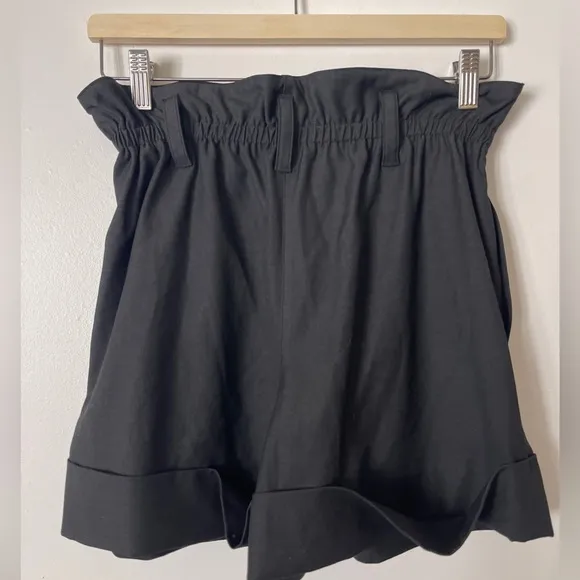 Aritzia Sunday Best Aki Paperbag Waist Shorts‎ Black 2