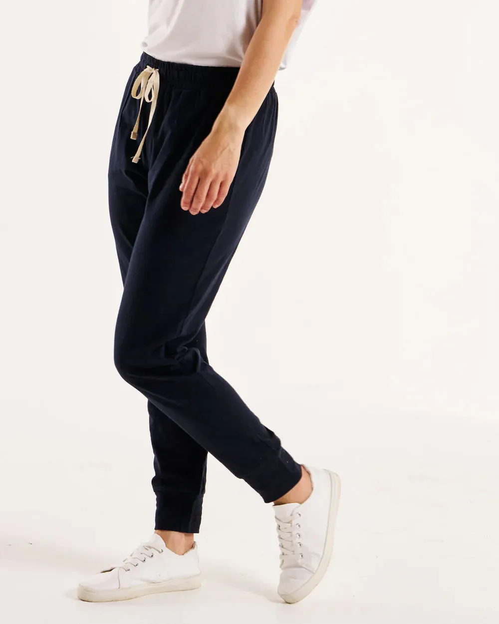 BETTY BASICS BONDI JOGGER HUSKY BLUE