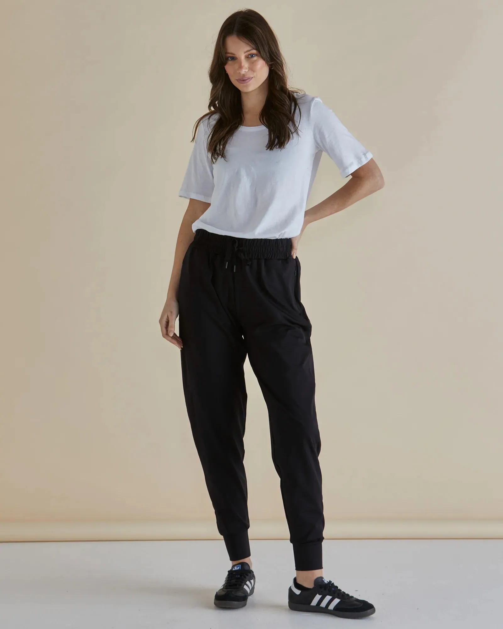 Betty Basics Cara Travel Jogger - Black