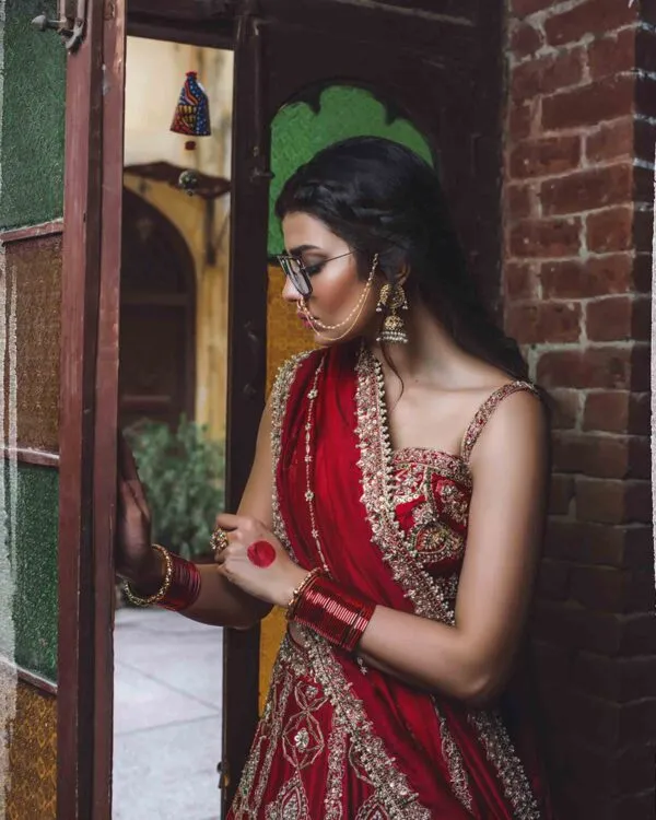 Bridal Pakistani Dresses in Red Lehenga Choli #BN897
