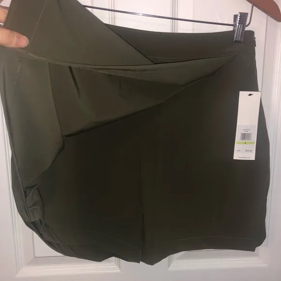 Calvin Klein skort