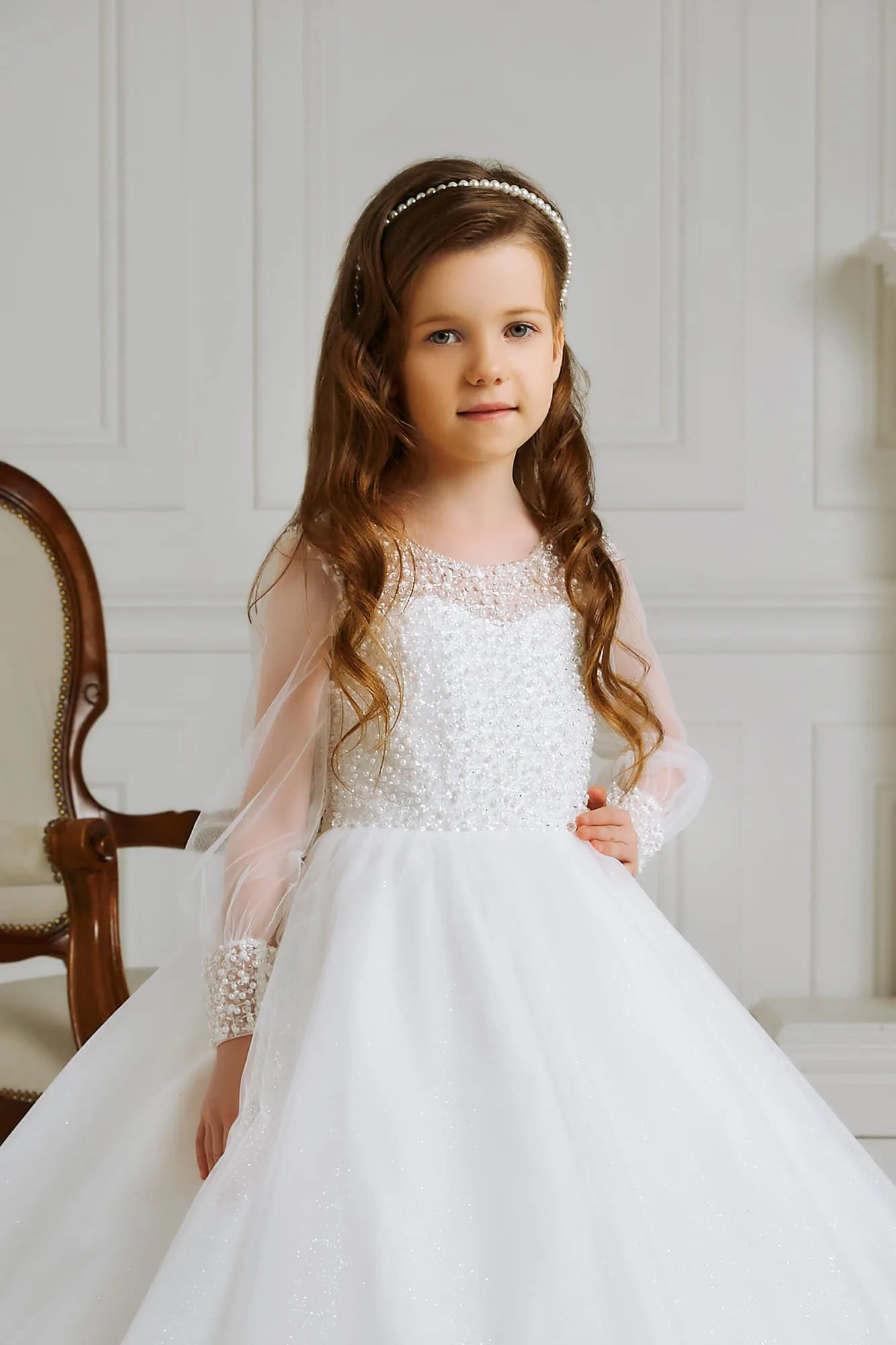 Charming White Tulle Dress for Communion with Long Sleeves