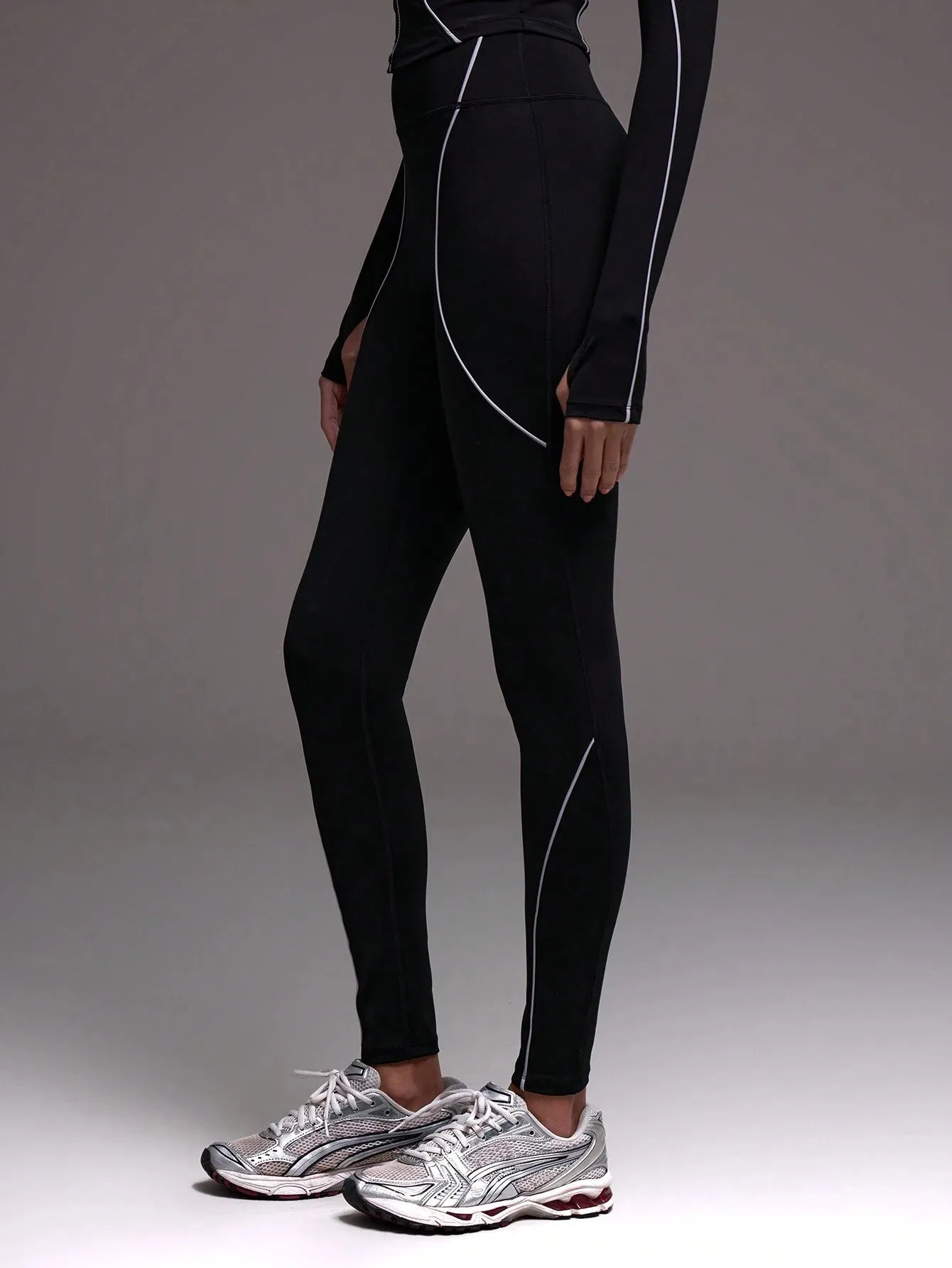 Contrast Piping High-Waist Sports Leggings – Stylish & Comfortable