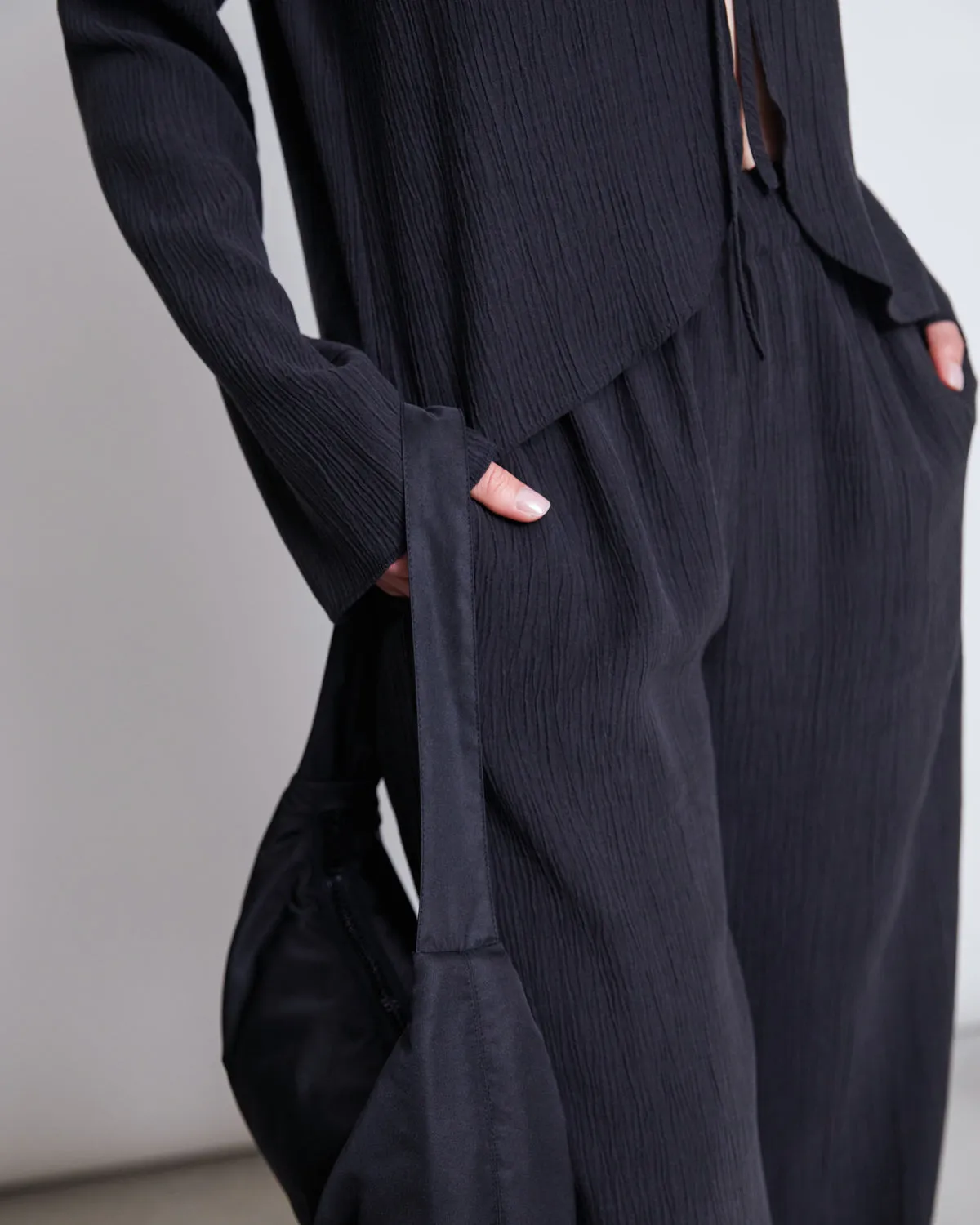 CRINKLE PANTS HAVA BLACK