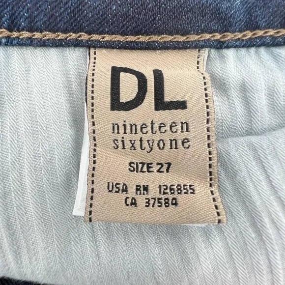 DL 1961 Karlie Boyfriend Cuffed Hem Jean Shorts Size 27 Junior’s