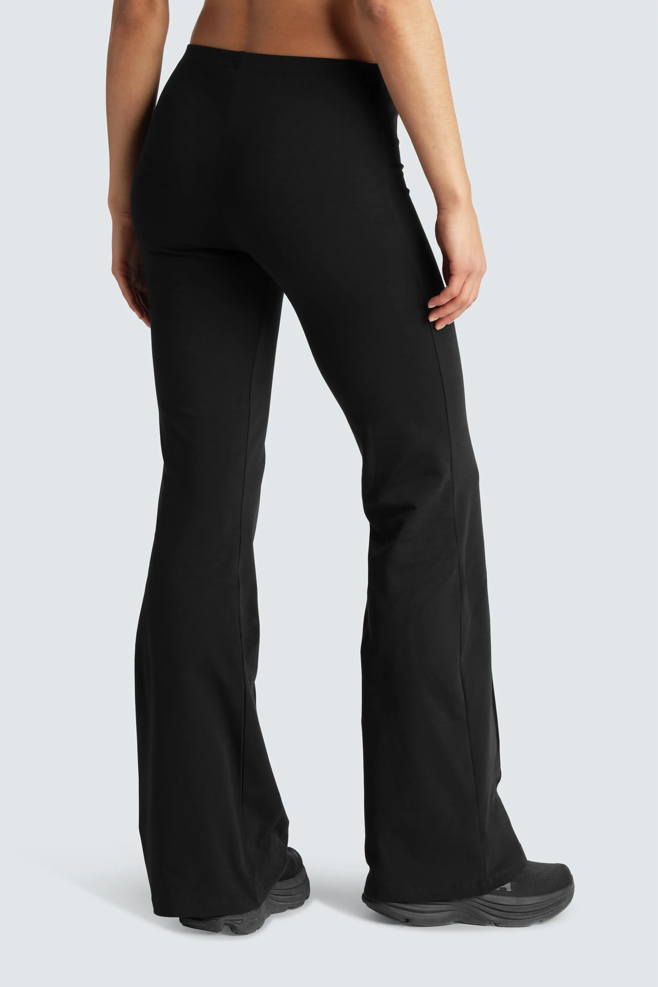 DRIP1 FLARE PANTS