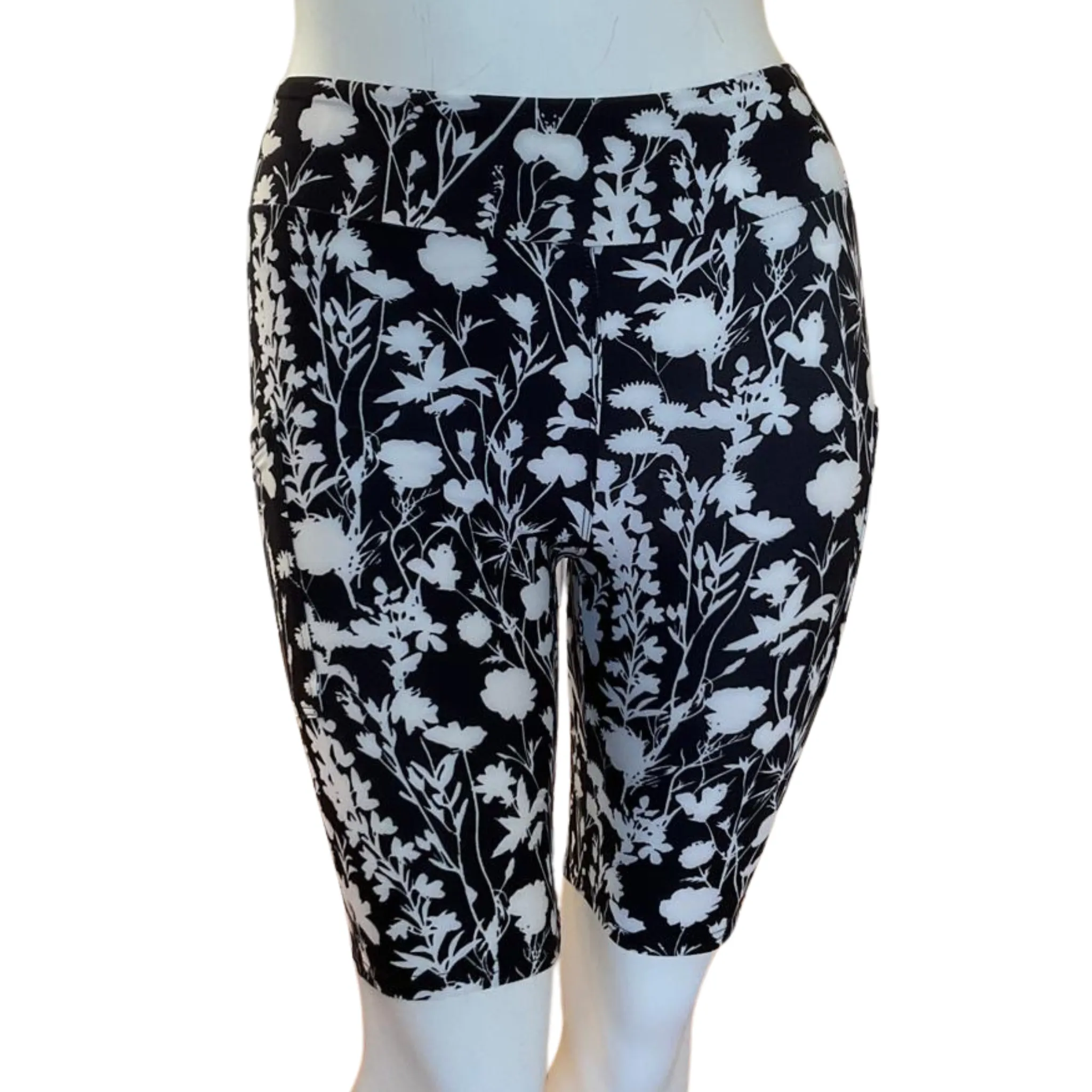 Ebony Floral Deluxe Square Pocket Shorts