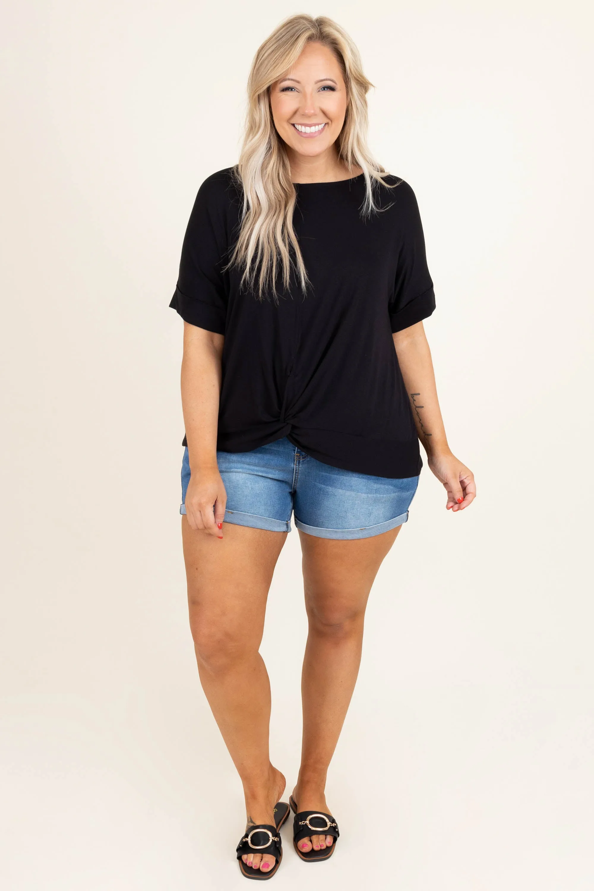 Flawlessly Perfect Shorts, Medium Wash