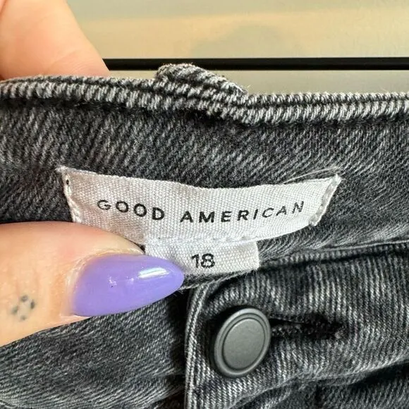 Good American Good Curve High Waist Cut Off Shorts