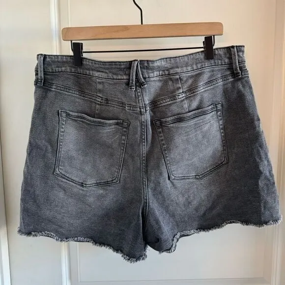 Good American Good Curve High Waist Cut Off Shorts