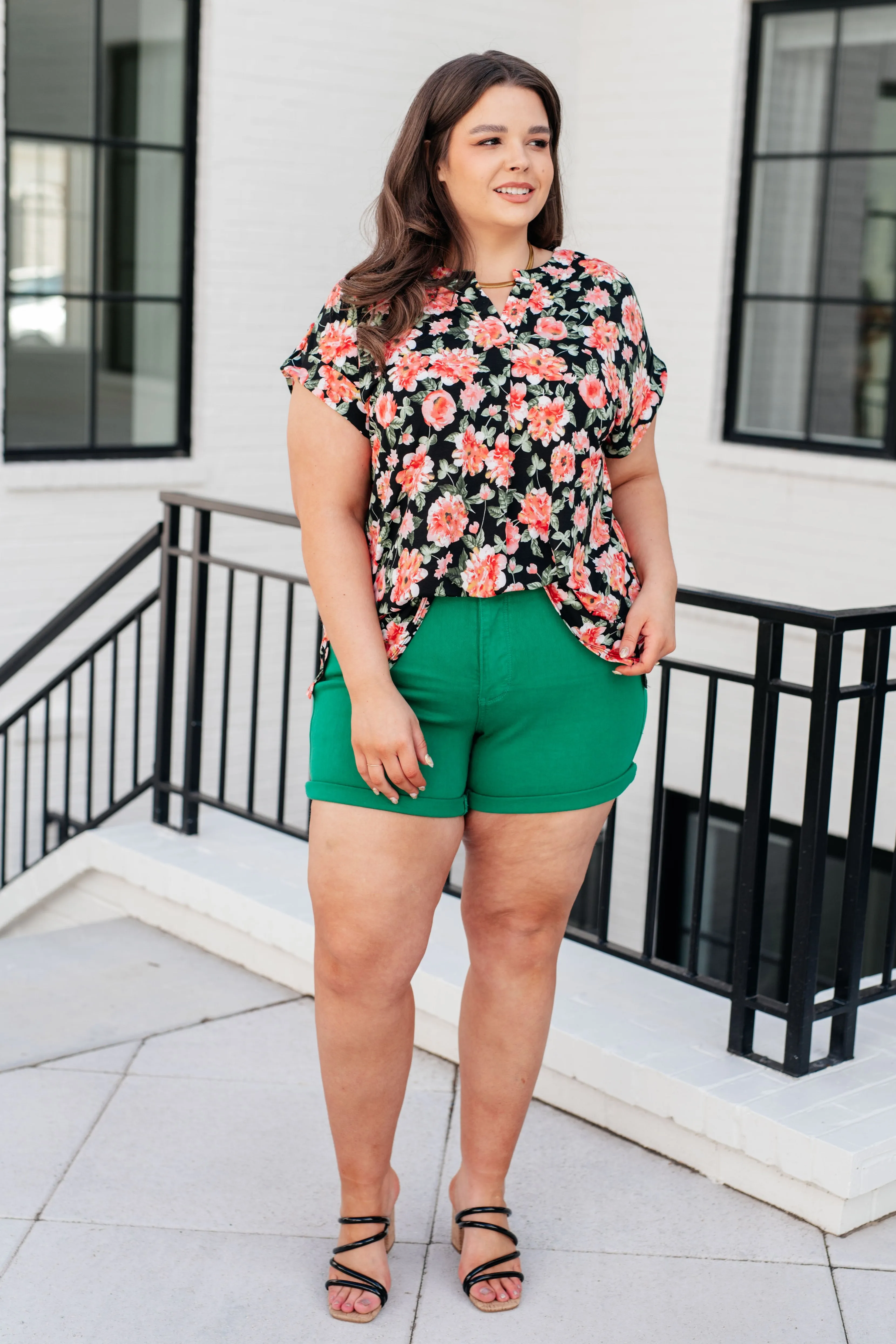Hazel Blues® |  Lizzy Cap Sleeve Top in Black and Coral Floral