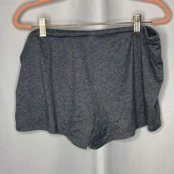 Juicy Couture Gray Sleepwear Pajamas Loungewear Shorts Set | Size L
