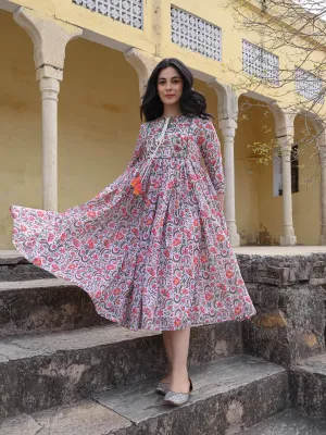 Khiltay hai gul yahan dress