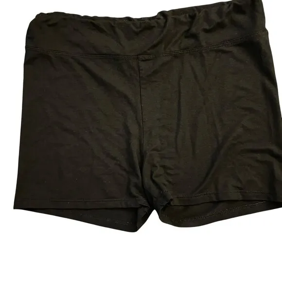 La Relaxed Womens Black Racerback Sports Bra &amp; Shorts Set Tencel/Spandex M
