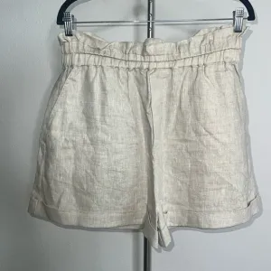 L’Academie Los Angeles Linen Shorts