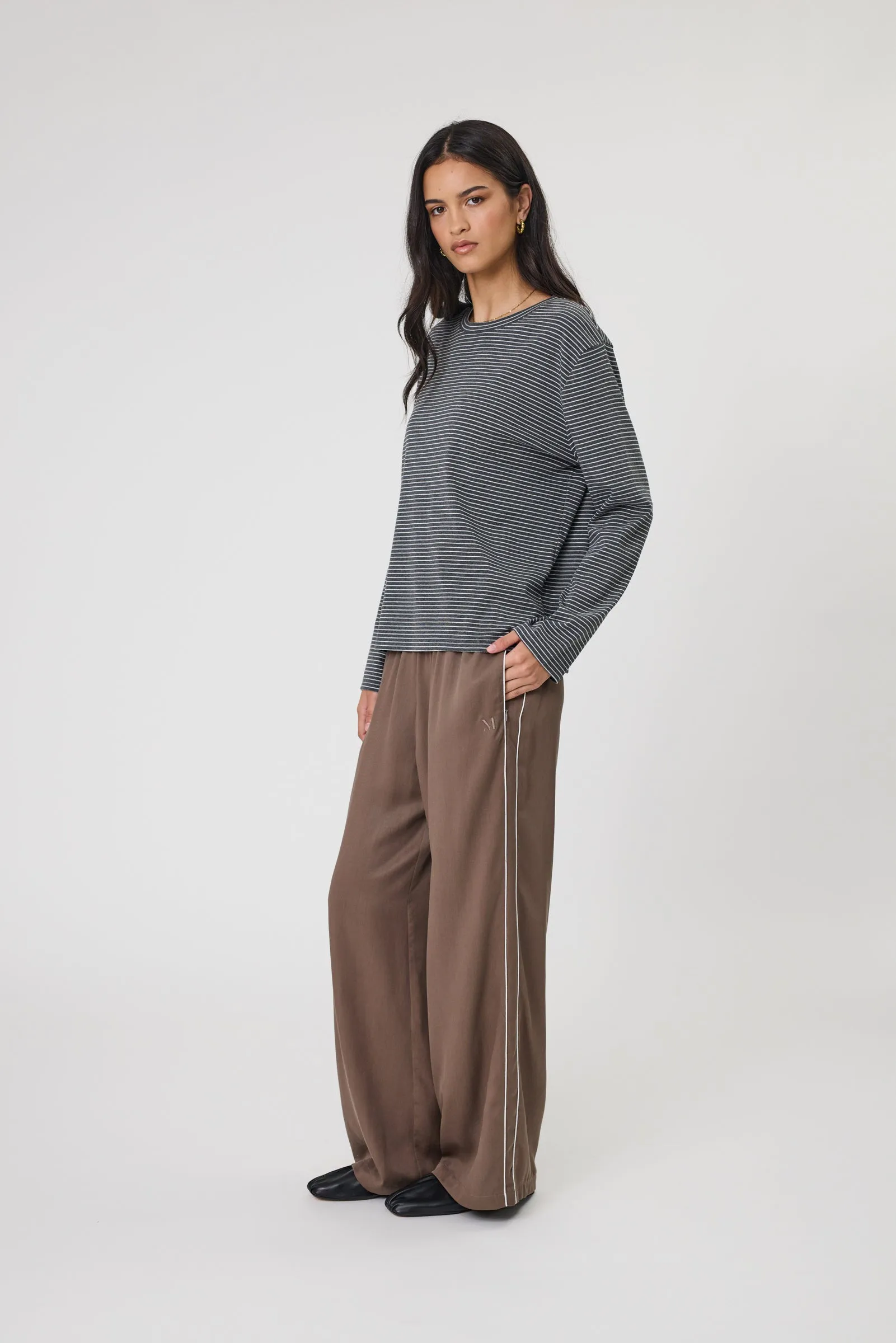 Legion Side Stripe Pant - Mushroom