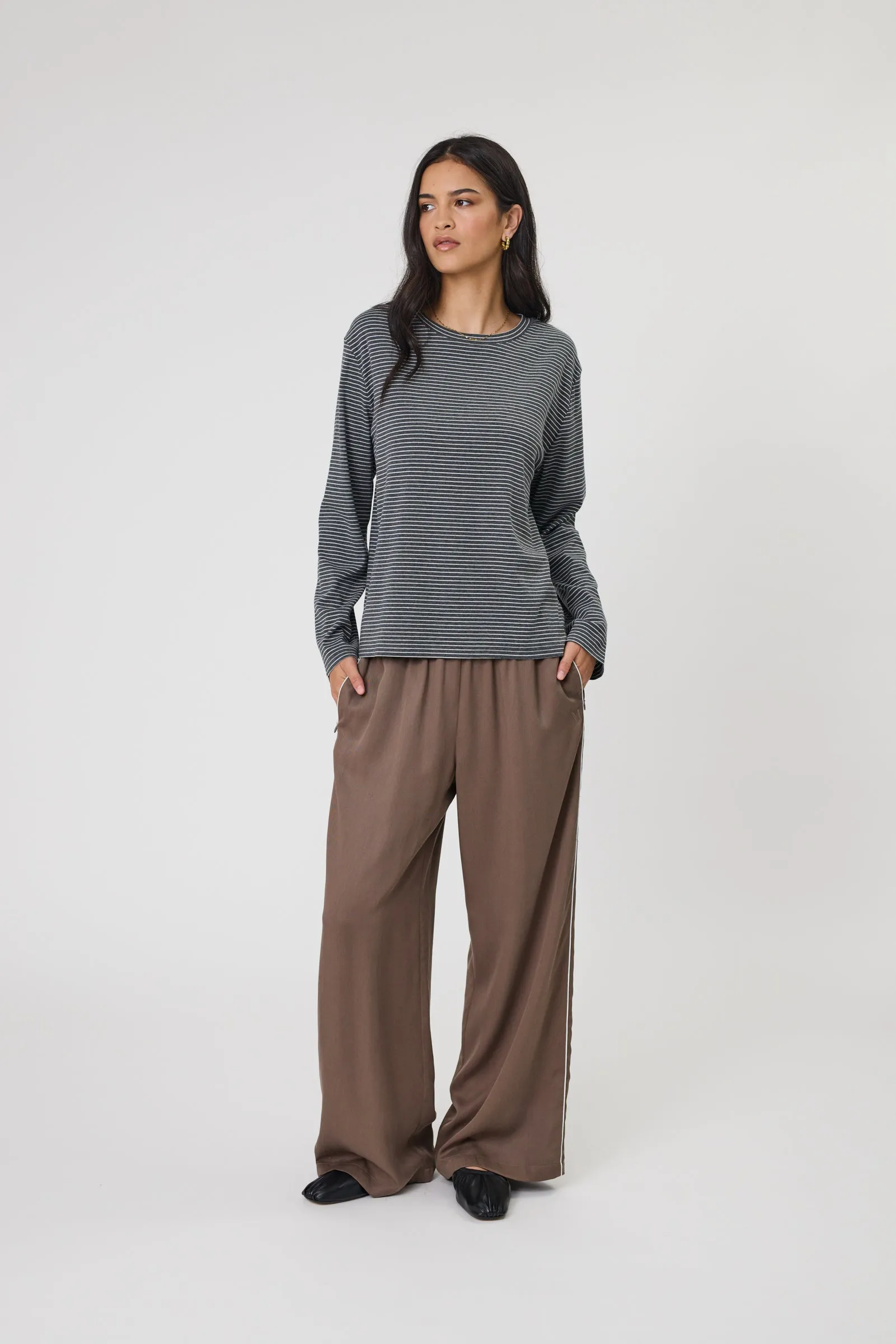 Legion Side Stripe Pant - Mushroom