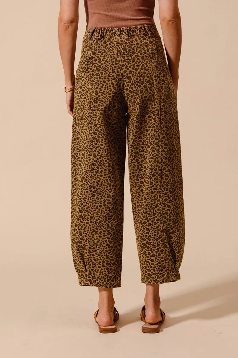 Leopard Print Twill Mid Rise Barrel Jeans