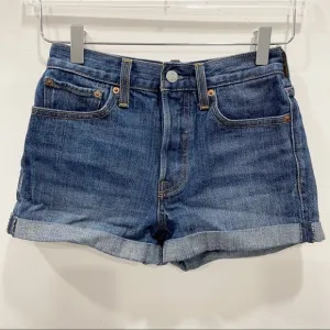 Levi’s Cuffed Denim Cuffed Shorts Medium Wash 27