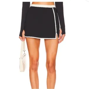 L*Space Campbell Skort in Black and Cream Size Medium
