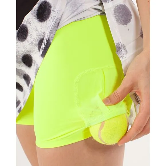 LULULEMON Run: Pace Setter Skirt Sz 2 Seaside Dot White / Black / Black / Ray