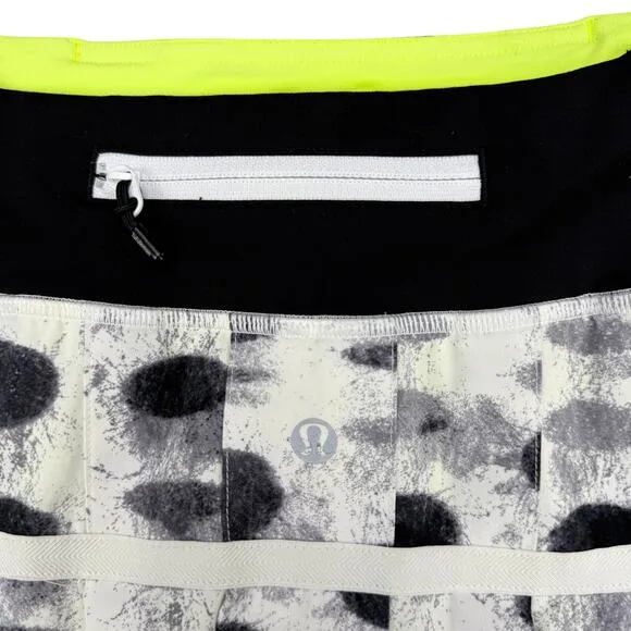 LULULEMON Run: Pace Setter Skirt Sz 2 Seaside Dot White / Black / Black / Ray