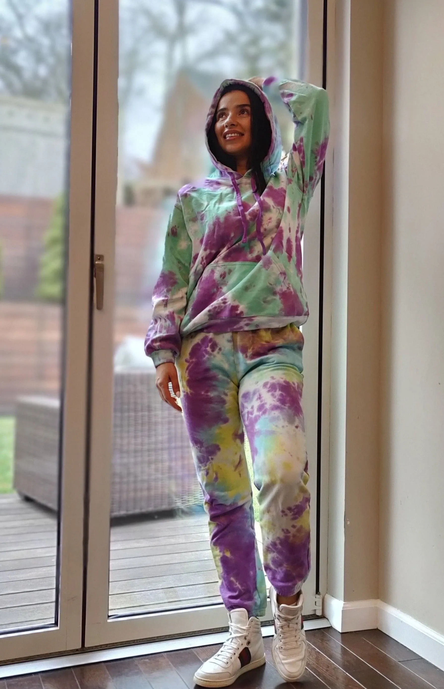 MANDY TIEDYE HOODIE (PURPLE/GREEN)