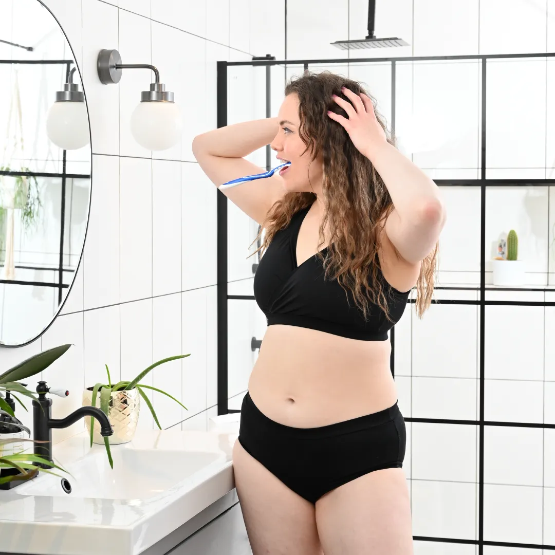 Mid Rise Briefs - Black