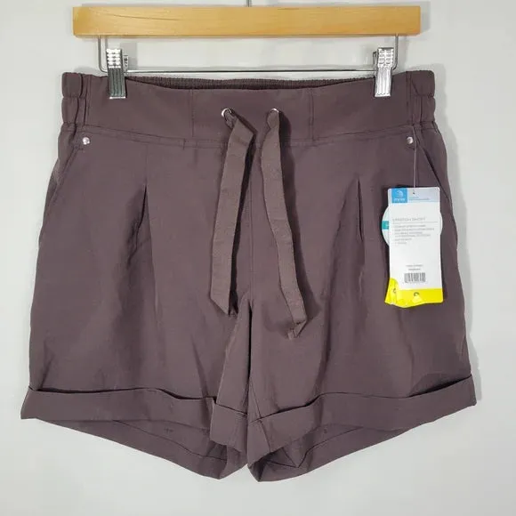 Mondetta Women's Woven Utility Stretch Cuffed Shorts MUSHROOM