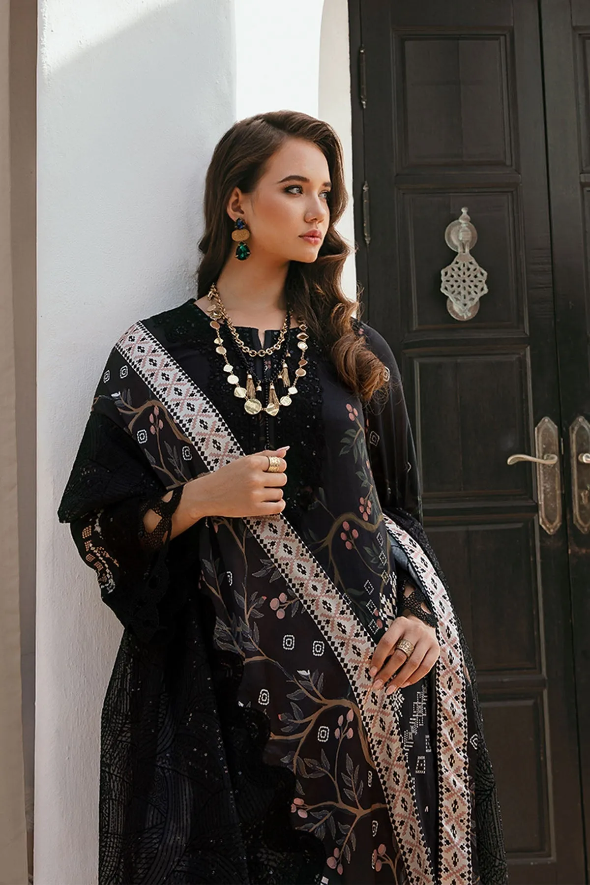 Nureh Maya Swiss Embroidered Lawn 3pcs