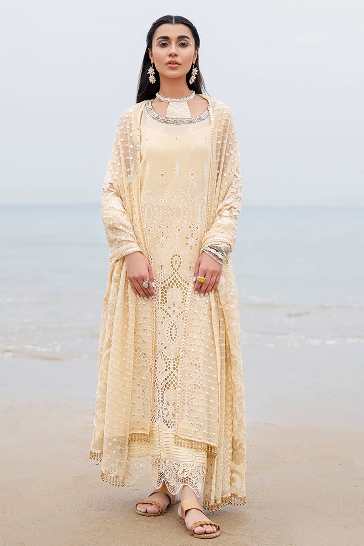 Nureh Tere Sang Embroidered Swiss Lawn 3Pcs