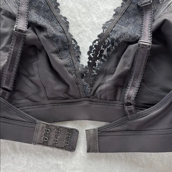 NWOT Wacoal Embrace Lace Bralette (sz 34) &amp; Hi-Cut Mesh Panties (sz M) Set Grey