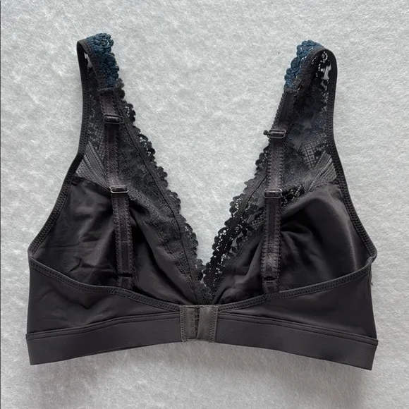 NWOT Wacoal Embrace Lace Bralette (sz 34) &amp; Hi-Cut Mesh Panties (sz M) Set Grey