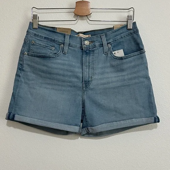 NWT Levi's Blue Denim / Jean Mid-Length Mid Rise Hypersoft Shorts Size 30