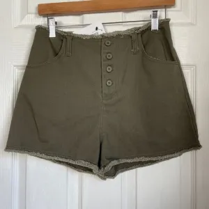 NWT Oak   Fort khaki green high waist button front shorts size 26