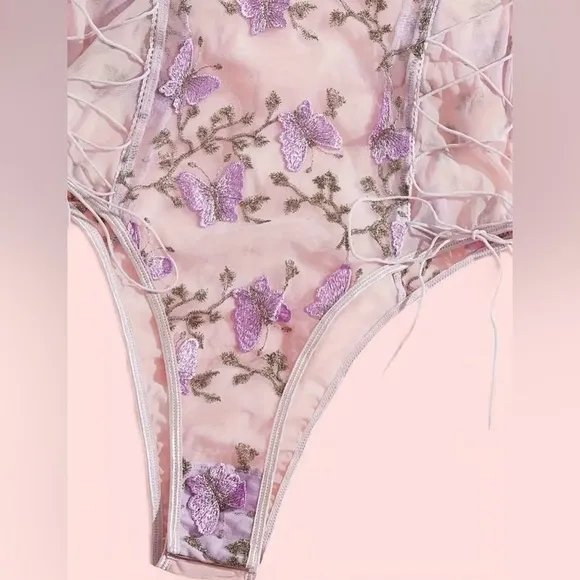 NWT Women's purple Strap Butterfly Mesh Stretch Lace Lingerie Bodysuit M
