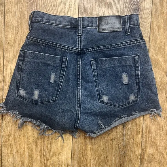 One by One Teaspoon High Waist Bonita Distressed Shorts Size 26