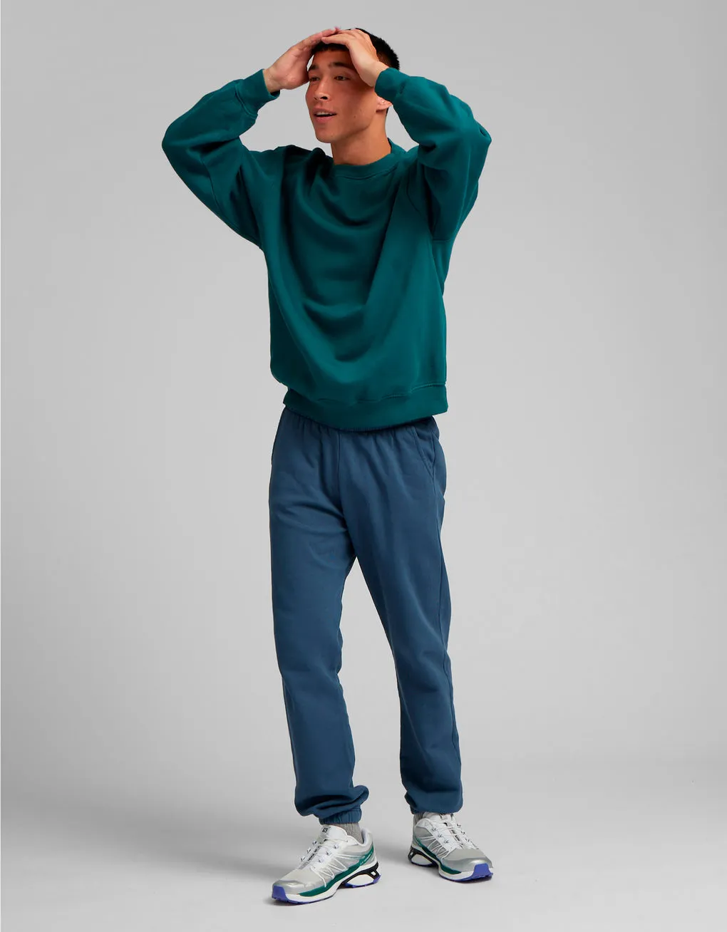 Organic unisex sweatpants in seaside blue
