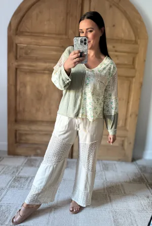 POL Floral Crochet Patch V-Neck Top