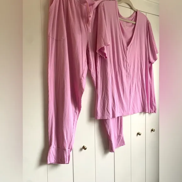 Posh Peanut Women's Short Sleeve Loungewear Posh Pink Ribbed Size 3XL